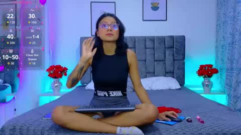 SOFFI AND CHISTOPHER online show from 03.24.26