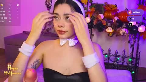 Snapshot of soffimoon_ chatting on 10.15.25 IG Soffimoon I THANK YOU FOR LEAVING YOUR FOLLOW online show from 10.15.25