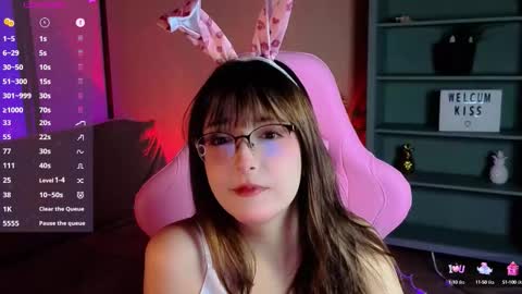 Soffie online show from 10.03.25