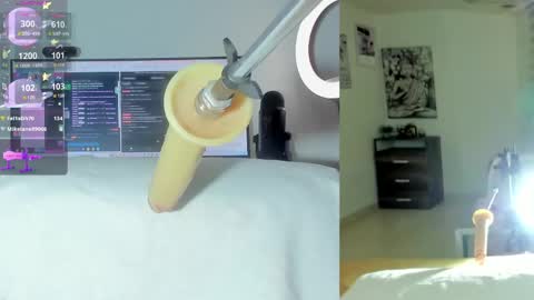 Snapshot of sofi__velez_ chatting on 05.15.26 Sofi online show from 05.15.26