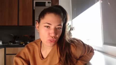 Sofi online show from 12.02.24