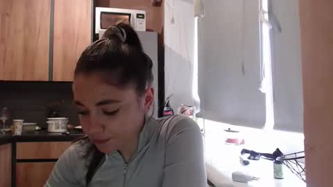 Sofi online show from 04.09.26