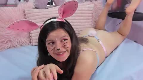 Snapshot of sofi_noa chatting on 03.12.25 Sofi Noa online show from 03.12.25