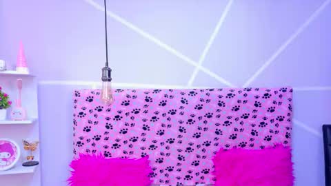 Snapshot of sofi_noa chatting on 09.29.25 Sofi Noa online show from 09.29.25