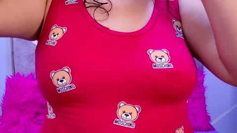 Snapshot of sofi_noa chatting on 10.02.25 Sofi Noa online show from 10.02.25