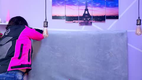 Snapshot of sofi_noa chatting on 10.08.25 Sofi Noa online show from 10.08.25