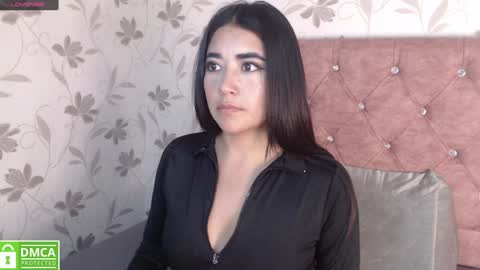 Snapshot of sofi_sweet09 chatting on 01.06.25 Susy online show from 01.06.25