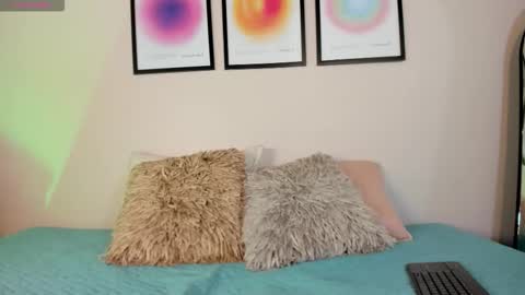 Sofi Vega online show from 03.18.26