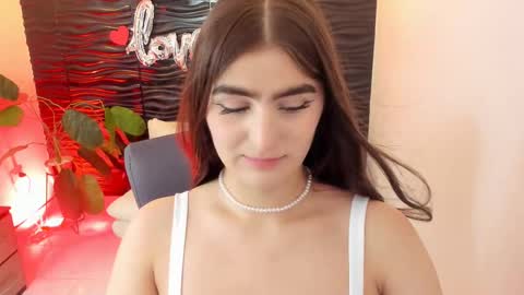 Snapshot of sofia44 chatting on 10.07.25 Skarlett online show from 10.07.25