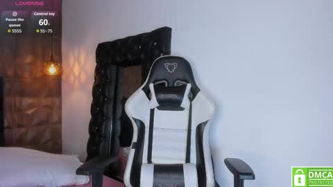 Sofia online show from 10.11.25