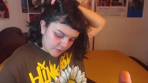 Snapshot of sofia_coolle chatting on 12.12.24 Sofi online show from 12.12.24