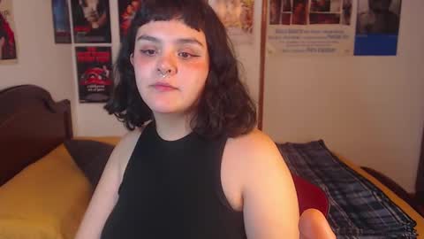 Snapshot of sofia_coolle chatting on 12.14.24 Sofi online show from 12.14.24