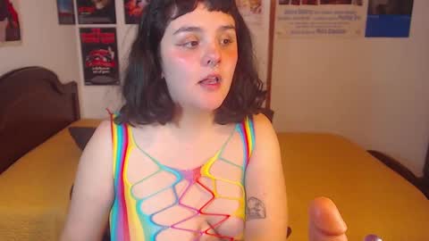 Snapshot of sofia_coolle chatting on 12.16.24 Sofi online show from 12.16.24
