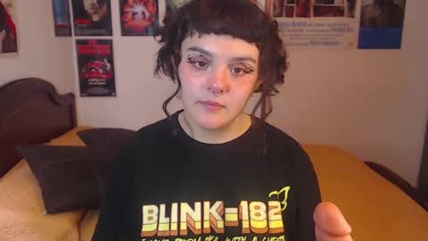 Snapshot of sofia_coolle chatting on 12.27.24 Sofi online show from 12.27.24