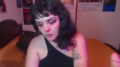 Snapshot of sofia_coolle chatting on 02.22.25 Sofi online show from 02.22.25