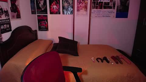 Snapshot of sofia_coolle chatting on 10.02.25 Sofi online show from 10.02.25