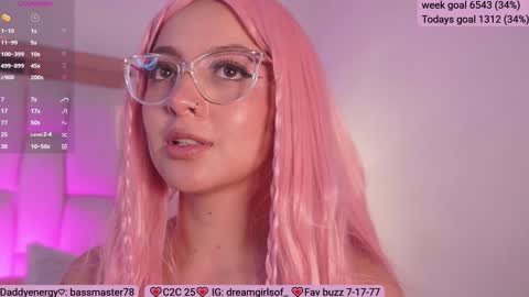 Snapshot of sofia_dream7 chatting on 01.29.25 Sofi online show from 01.29.25