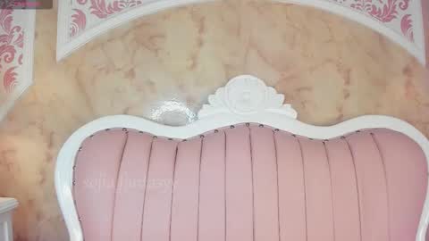 Sofia fantasyy  Online 0700 to 1400 gmt-5 online show from 09.26.25