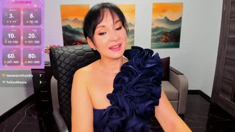 Sofia online show from 10.24.25