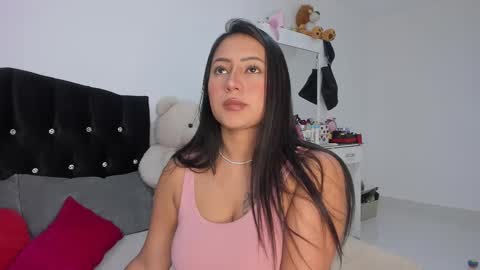 Sofia but you can call me Sofi online show from 10.20.25
