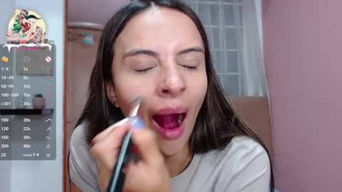 Snapshot of sofia_her chatting on 12.27.24 Sofia online show from 12.27.24