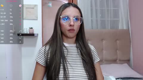 Snapshot of sofia_her chatting on 01.14.25 Sofia online show from 01.14.25