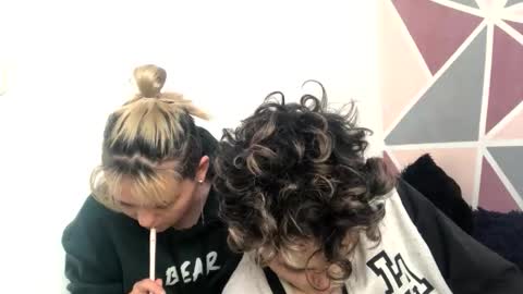 Snapshot of sofia_jimenezz chatting on 10.31.25 Sofia Jimenez online show from 10.31.25