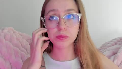     online show from 02.04.25