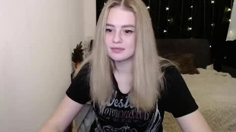 sofia_rosemary online show from 12.24.24