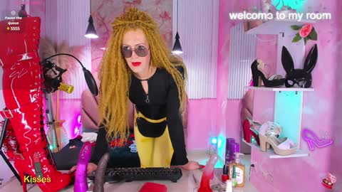 Sofia online show from 12.18.24