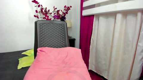 Snapshot of sofia_sorceress chatting on 12.11.24 sofia_sorceress online show from 12.11.24