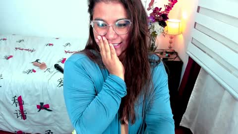 Snapshot of sofia_sorceress chatting on 12.28.24 sofia_sorceress online show from 12.28.24