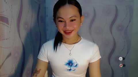 sofia_sweetheart18 online show from 02.17.26