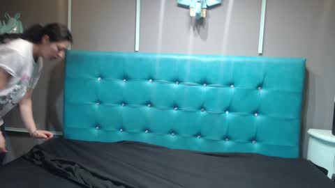 Snapshot of sofia_white3 chatting on 01.13.25 Sofa online show from 01.13.25