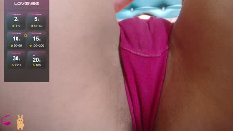 Snapshot of sofia_white3 chatting on 01.23.25 Sofa online show from 01.23.25