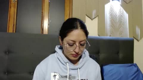 Snapshot of sofia_white3 chatting on 09.29.25 Sofa online show from 09.29.25