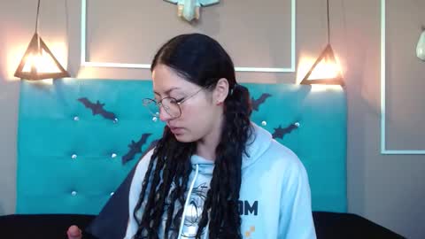 Snapshot of sofia_white3 chatting on 10.06.25 Sofa online show from 10.06.25