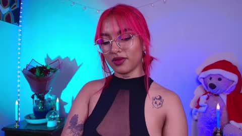 Snapshot of sofiaafoxx chatting on 12.13.24 Sofia online show from 12.13.24