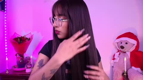 Snapshot of sofiaafoxx chatting on 12.14.24 Sofia online show from 12.14.24