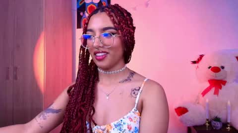 Snapshot of sofiaafoxx chatting on 02.11.25 Sofia online show from 02.11.25