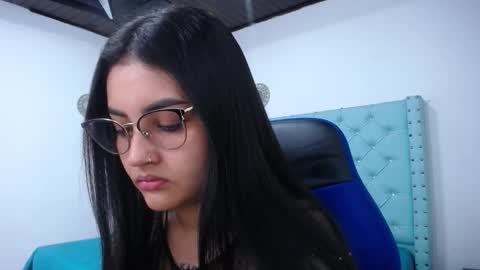 Sofia online show from 02.05.26