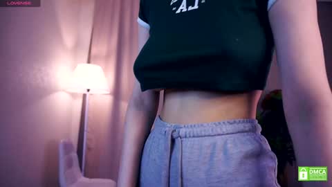 Hi My name is Sofia Welcome to my room Please thumbs up - its important online show from 10.15.25