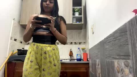 Danna Sofia online show from 01.10.25