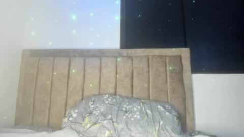 Danna Sofia online show from 09.18.25