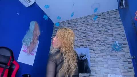 sofiacastillo01 online show from 03.10.25