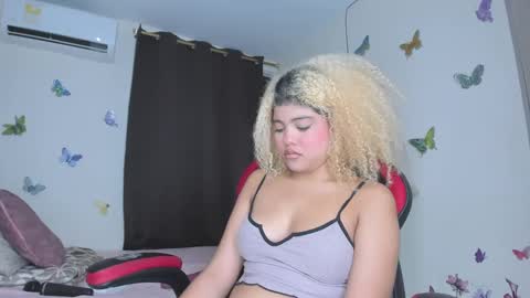 sofiacastillo01 online show from 09.23.25