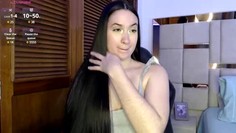 sofiaduque_26 online show from 03.01.25