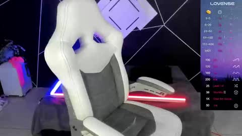 sofia online show from 12.24.24