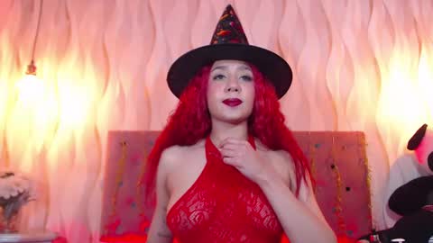 Snapshot of sofiakoltss chatting on 10.31.25 Sofi online show from 10.31.25