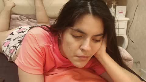 Sofi - next broadcast today 1030pm Colombia time online show from 10.28.25